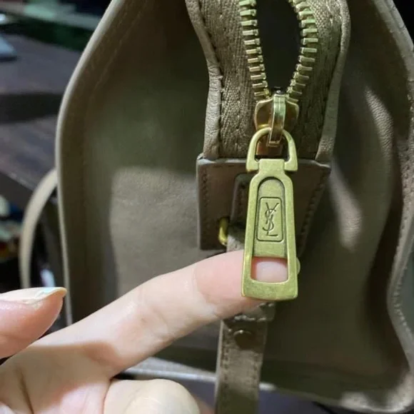 YSL Y Cabas - Picture 2 of 4